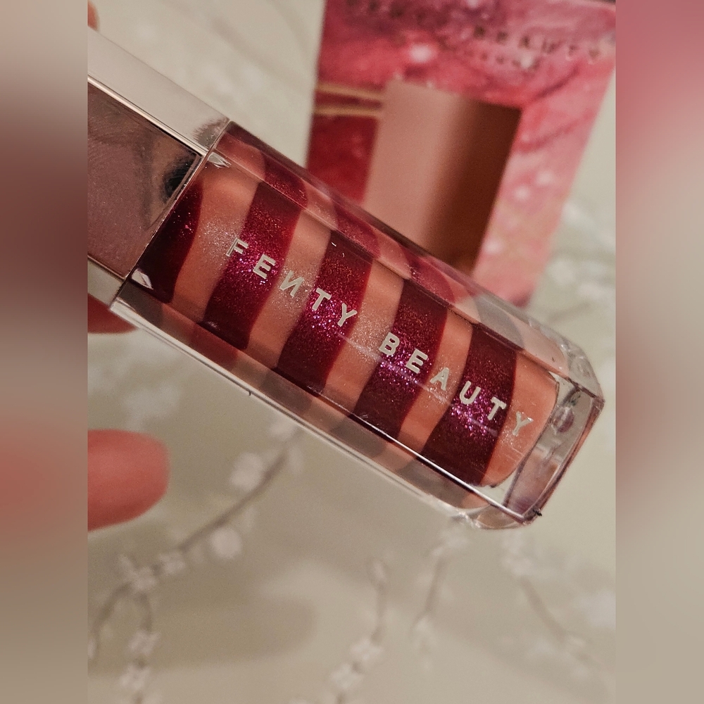 Fenty Beauty Gloss Bomb Swirl Fussy Flex New - Picture 5 of 6